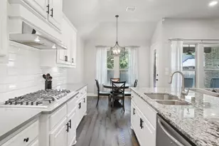 7804 Lewisville Ln, McKinney, TX 75071 - Photo 14