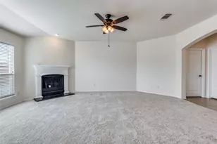 1217 Lambert Dr, Princeton, TX 75407 - Photo 6