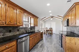 4200 Emerson Dr, Plano, TX 75093 - Photo 6