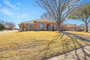 4200 Emerson Dr, Plano, TX 75093 - Photo 2