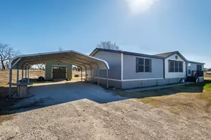9204 Montana St, Joshua, TX 76058 - Photo 2