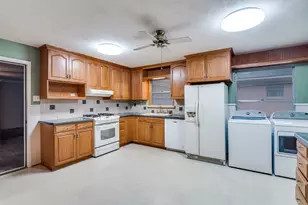 1229 Tanager Ln, Garland, TX 75042 - Photo 8