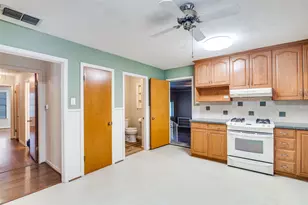 1229 Tanager Ln, Garland, TX 75042 - Photo 10