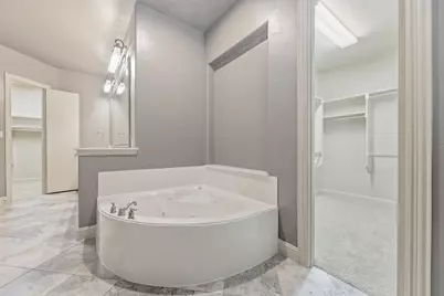 1025 Lady Lore Lane, Lewisville, TX 75056 - Photo 10