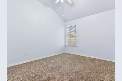 2720 Hilcroft Avenue, Denton, TX 76210 - Photo 14