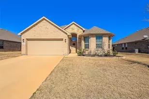 1331 Madeline Ln, Krum, TX 76249 - Photo 1