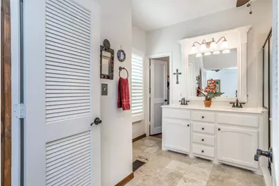 229 Southside Drive, Gainesville, TX 76240 - Photo 20