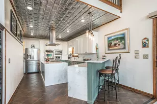 229 Southside Dr, Gainesville, TX 76240 - Photo 12