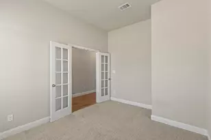 104 Colonial Dr, Joshua, TX 76058 - Photo 8