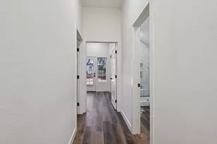 720 Calumet Ave, Cockrell Hill, TX 75211 - Photo 30