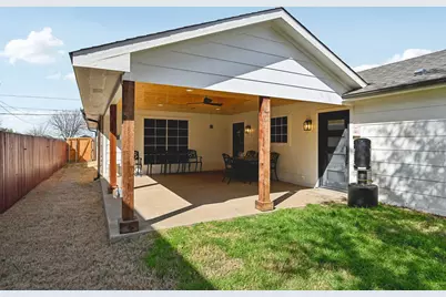 720 Calumet Avenue, Cockrell Hill, TX 75211 - Photo 24