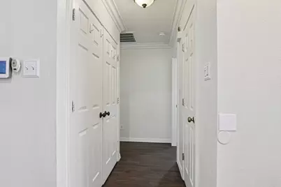 720 Calumet Avenue, Cockrell Hill, TX 75211 - Photo 12