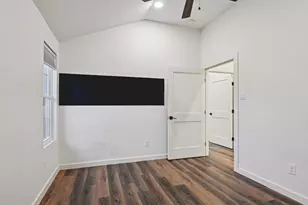 720 Calumet Ave, Cockrell Hill, TX 75211 - Photo 34