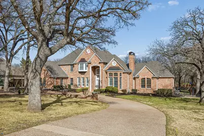 2900 Creek View Drive, Flower Mound, TX 75022 - Photo 2