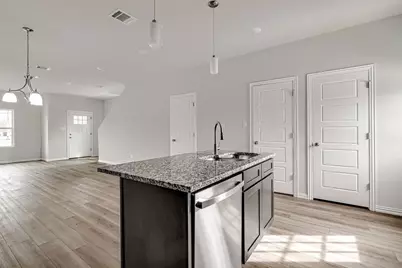 1136 E Broadway Avenue, Fort Worth, TX 76104 - Photo 10