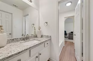 723 Creekstone Dr, Cedar Hill, TX 75104 - Photo 24