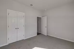 1649 E Terrell Ave, Fort Worth, TX 76104 - Photo 20