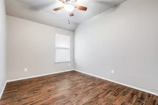 2784 Cresent Lake Dr, Little Elm, TX 75068 - Photo 6