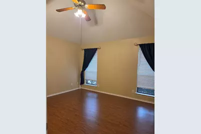 718 Red Oak Drive, Lewisville, TX 75067 - Photo 12