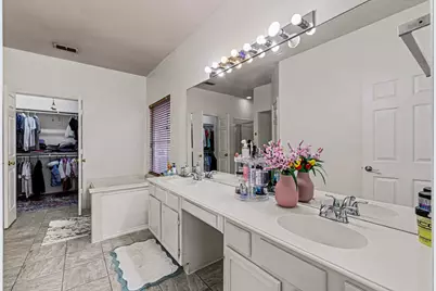 4616 Parkmount Drive, Fort Worth, TX 76137 - Photo 14