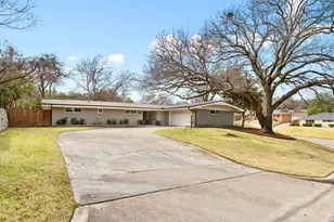 6329 Firth Rd, Fort Worth, TX 76116 - Photo 2