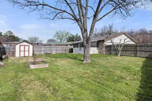 6329 Rustic Glen Dr, Garland, TX 75043 - Photo 2
