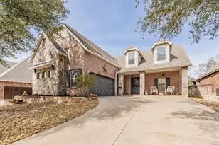 209 Thistle Ridge, Denton, TX 76210 - Photo 2