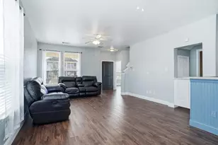 10333 Franklin Dr, Providence Village, TX 76227 - Photo 6