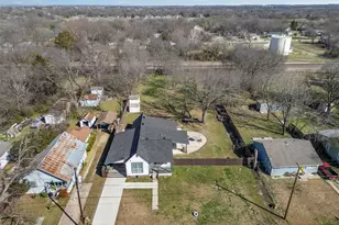 1510 S Lindsay, Gainesville, TX 76240 - Photo 28