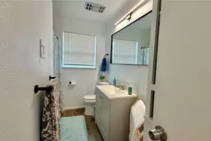 1230 McDonald Dr, Garland, TX 75041 - Photo 10