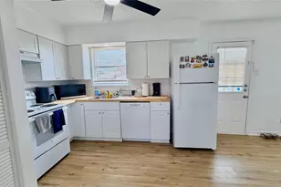 1230 McDonald Dr, Garland, TX 75041 - Photo 6