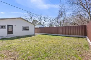 715 E Main St, Mexia, TX 76667 - Photo 22