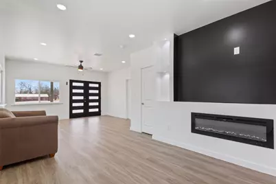 715 E Main Street, Mexia, TX 76667 - Photo 4