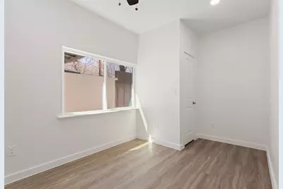 715 E Main Street, Mexia, TX 76667 - Photo 14