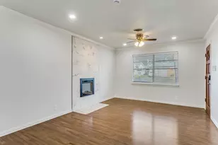 1404 Ravenwood Dr, Arlington, TX 76013 - Photo 2