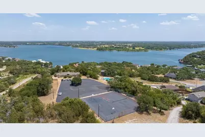 2124 Steepleridge Circle, Granbury, TX 76048 - Photo 4