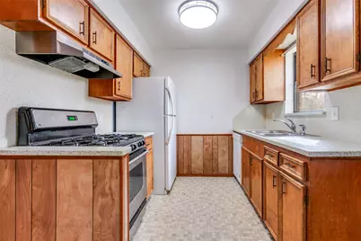 914 W Avenue F, Garland, TX 75040 - Photo 8