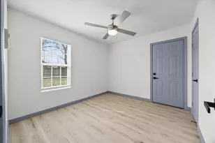 3515 Meadow St, Dallas, TX 75215 - Photo 16