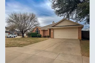 308 Palm Street, Crowley, TX 76036 - Photo 4