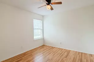 308 Palm St, Crowley, TX 76036 - Photo 22