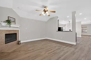 1425 Carrigan Ln, Denton, TX 76207 - Photo 22