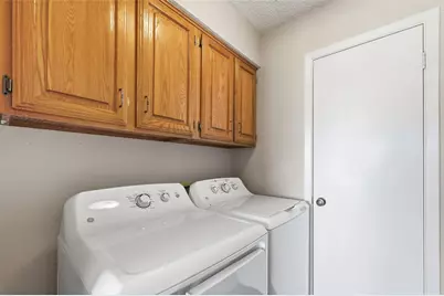 2621 Summertree Drive, Carrollton, TX 75006 - Photo 20