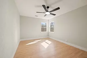 740 Shady Ln, Hurst, TX 76053 - Photo 18