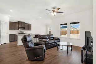 712 Cool Cyn Trl, Princeton, TX 75407 - Photo 2