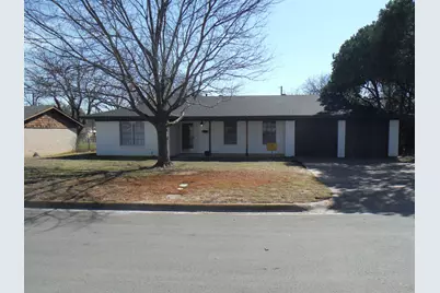 8117 Redwood Drive, Benbrook, TX 76116 - Photo 1