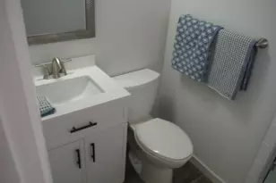 8117 Redwood Dr, Benbrook, TX 76116 - Photo 16