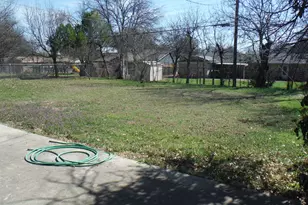 8117 Redwood Dr, Benbrook, TX 76116 - Photo 8