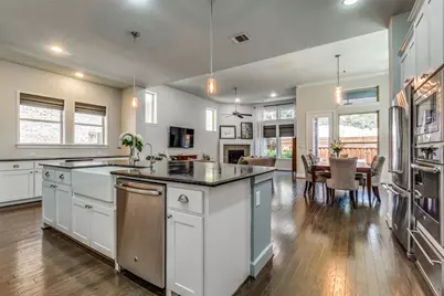 10565 Plumwood Parkway, Dallas, TX 75238 - Photo 6