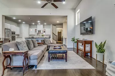 10565 Plumwood Parkway, Dallas, TX 75238 - Photo 10