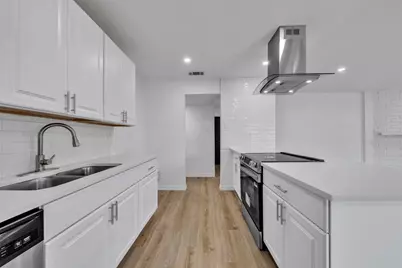 7449 Sandhurst Lane S, North Richland Hills, TX 76182 - Photo 16